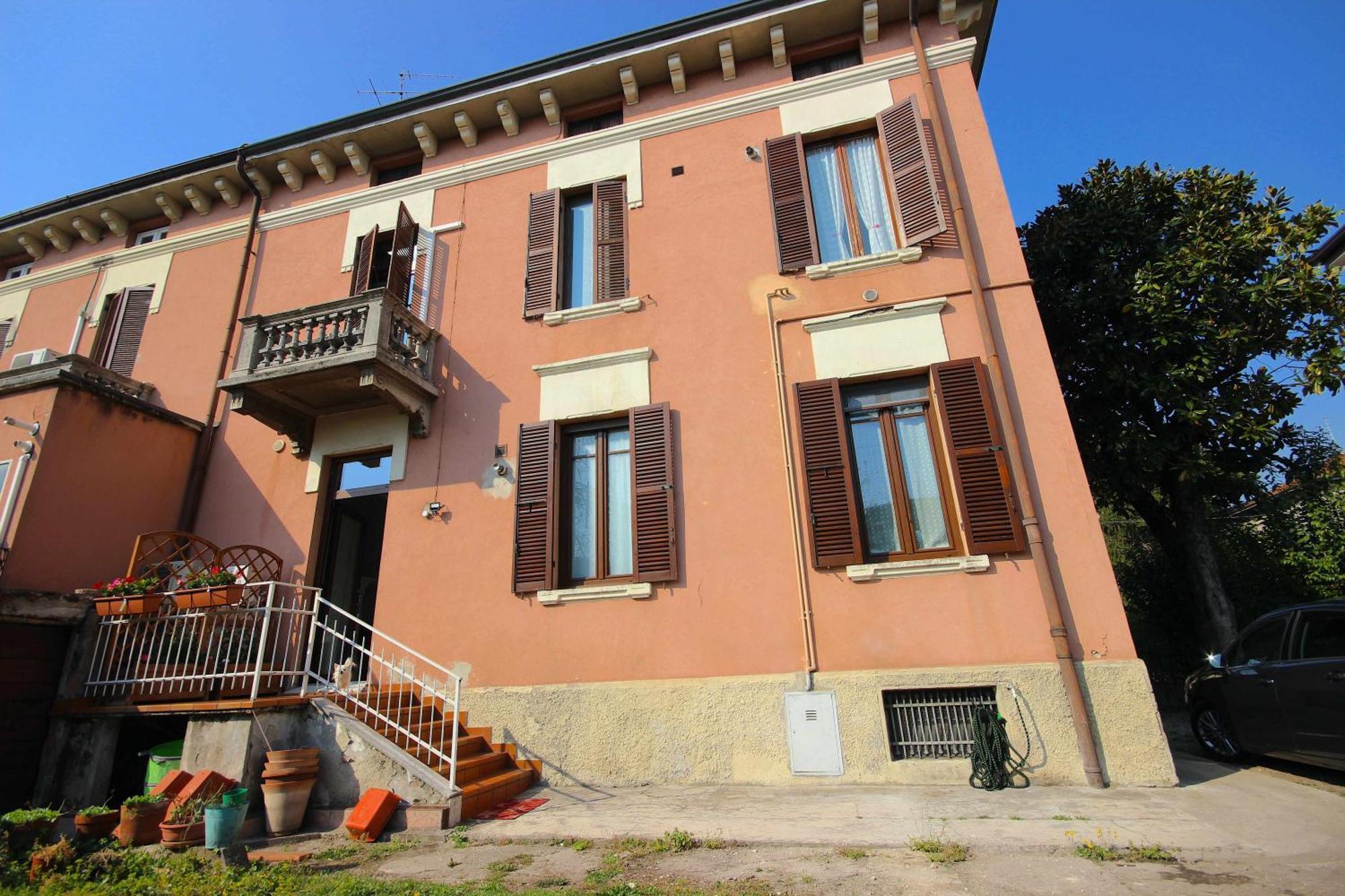 Case Vr Holiday La Maison Du Coq Verona Exterior photo